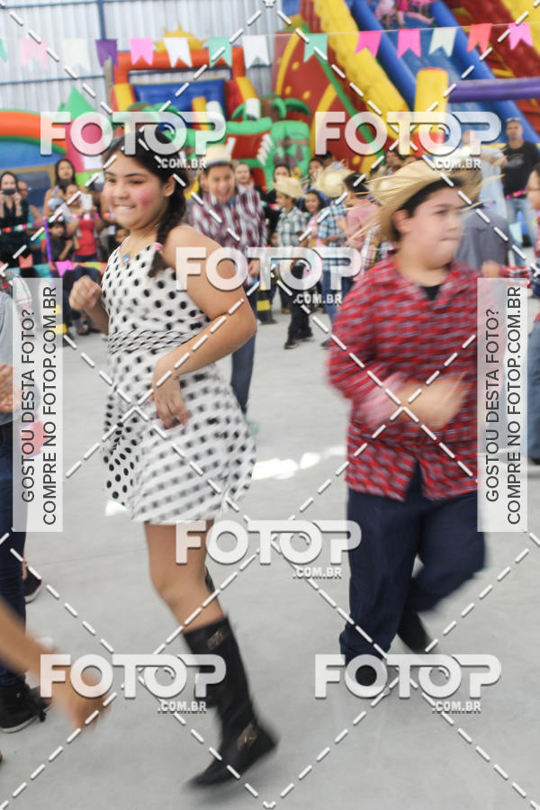 Buy your photos of the eventFesta Junina E.E. Prof. Miguel Roque on Fotop