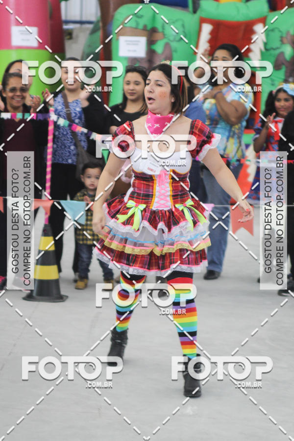 Buy your photos of the eventFesta Junina E.E. Prof. Miguel Roque on Fotop