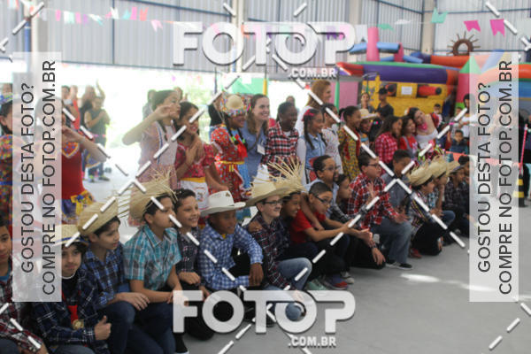 Buy your photos of the eventFesta Junina E.E. Prof. Miguel Roque on Fotop