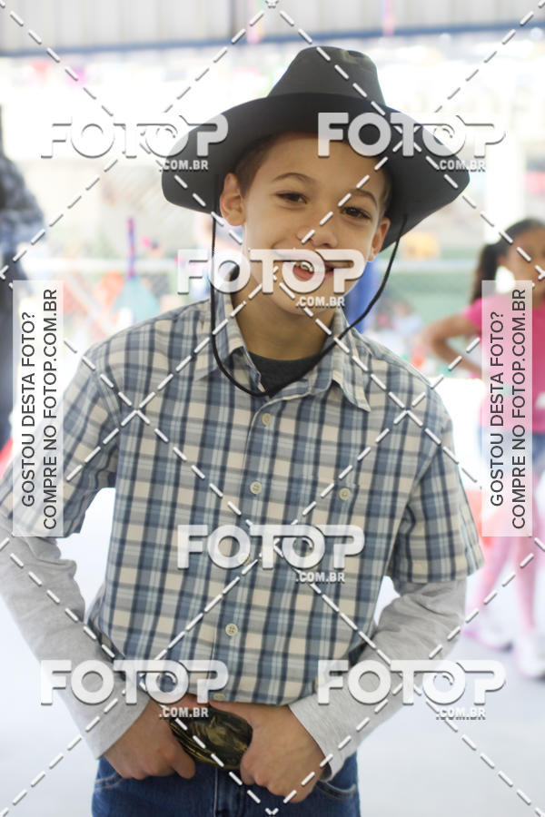 Buy your photos of the eventFesta Junina E.E. Prof. Miguel Roque on Fotop