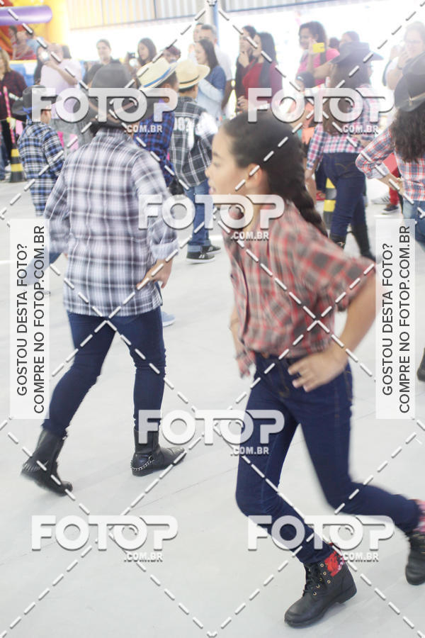 Buy your photos of the eventFesta Junina E.E. Prof. Miguel Roque on Fotop