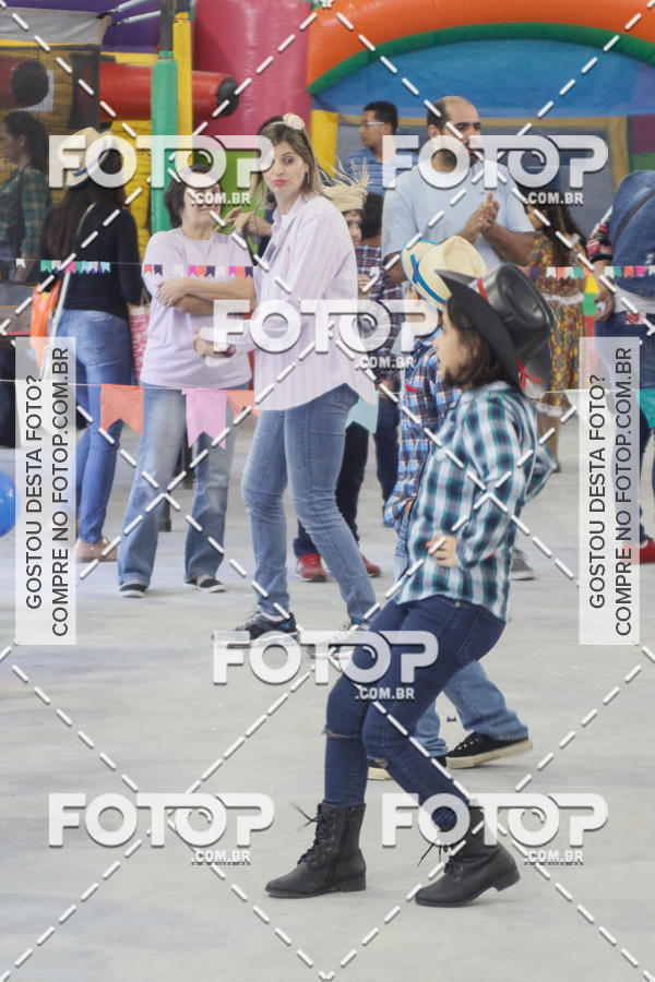 Buy your photos of the eventFesta Junina E.E. Prof. Miguel Roque on Fotop