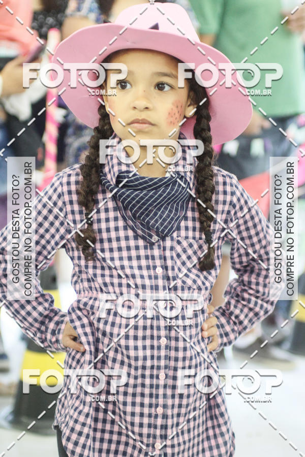 Buy your photos of the eventFesta Junina E.E. Prof. Miguel Roque on Fotop