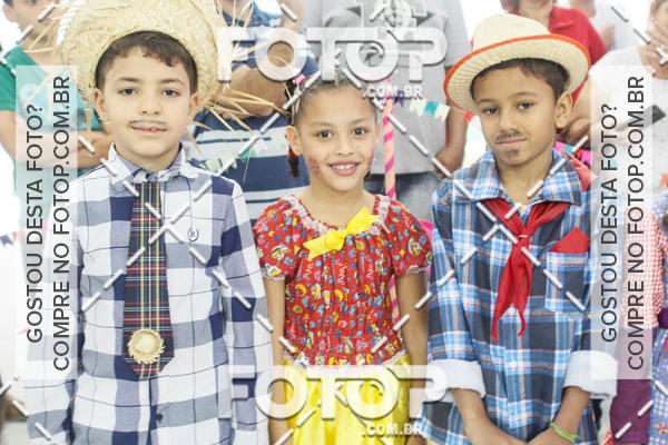 Buy your photos of the eventFesta Junina E.E. Prof. Miguel Roque on Fotop