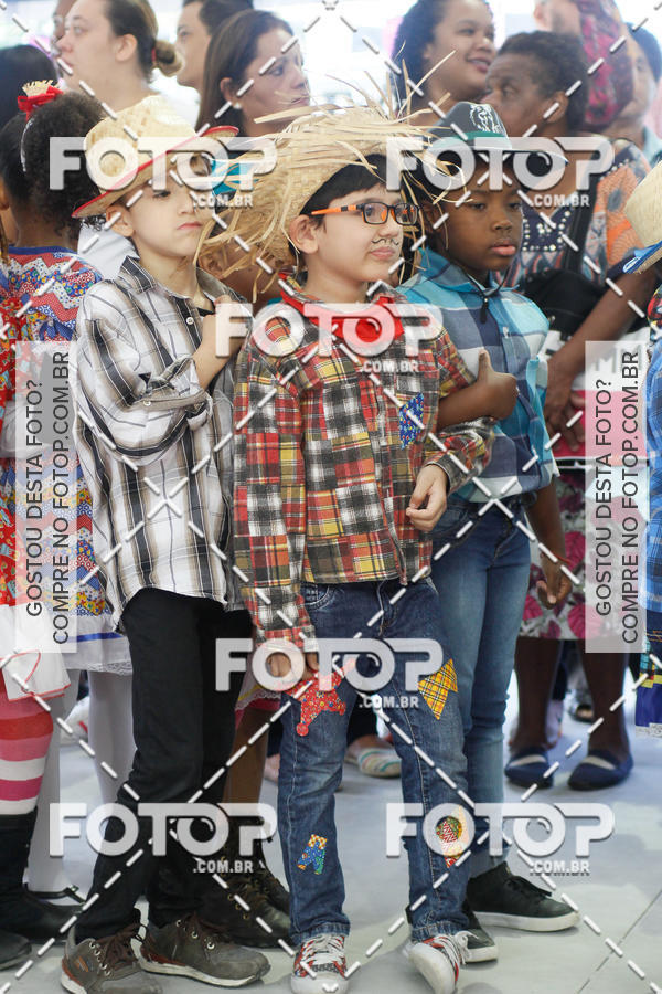 Buy your photos of the eventFesta Junina E.E. Prof. Miguel Roque on Fotop