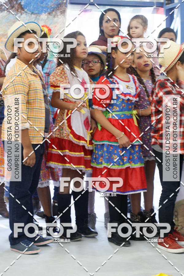 Buy your photos of the eventFesta Junina E.E. Prof. Miguel Roque on Fotop