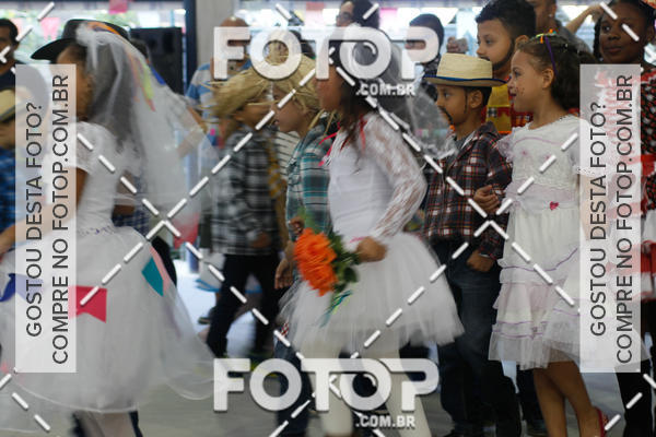 Buy your photos of the eventFesta Junina E.E. Prof. Miguel Roque on Fotop