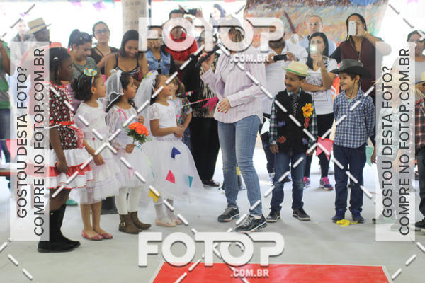 Buy your photos of the eventFesta Junina E.E. Prof. Miguel Roque on Fotop