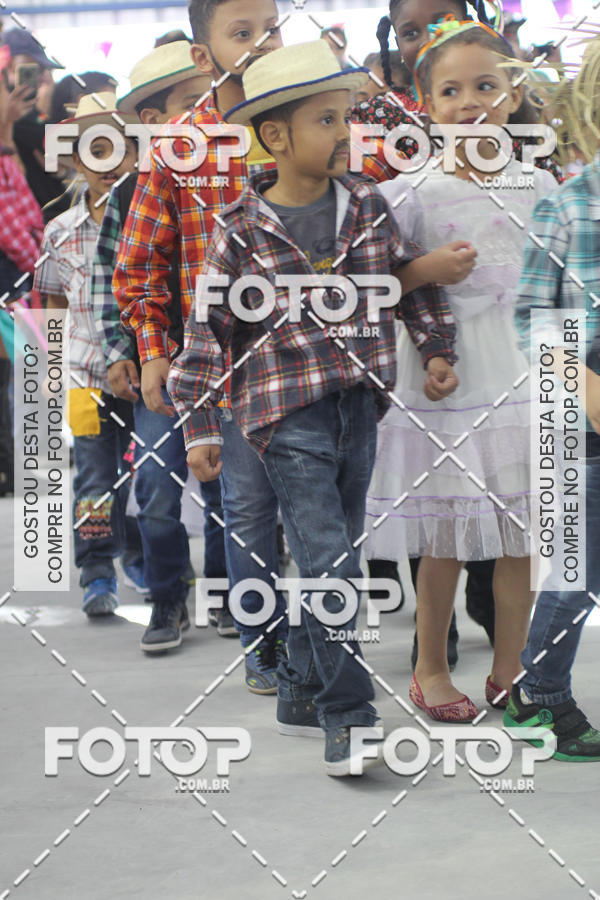 Buy your photos of the eventFesta Junina E.E. Prof. Miguel Roque on Fotop