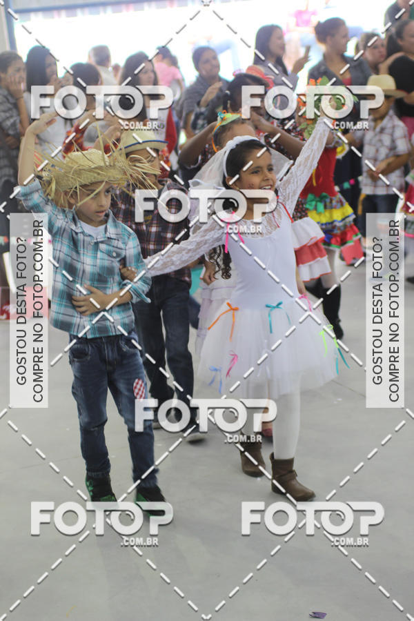 Buy your photos of the eventFesta Junina E.E. Prof. Miguel Roque on Fotop