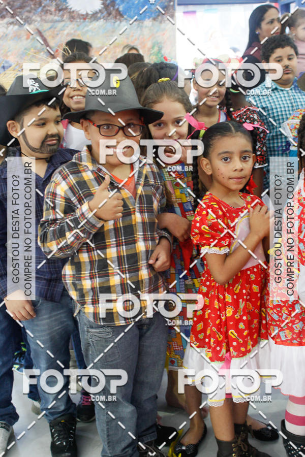 Buy your photos of the eventFesta Junina E.E. Prof. Miguel Roque on Fotop