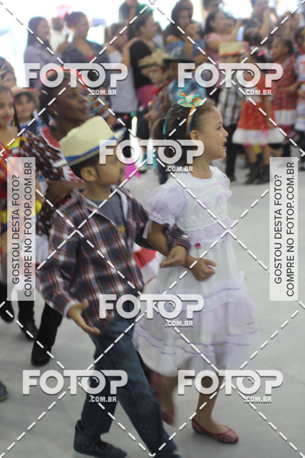 Buy your photos of the eventFesta Junina E.E. Prof. Miguel Roque on Fotop