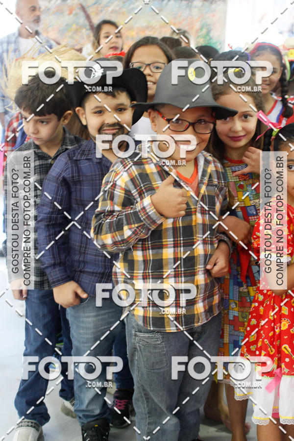 Buy your photos of the eventFesta Junina E.E. Prof. Miguel Roque on Fotop