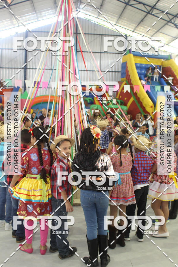 Buy your photos of the eventFesta Junina E.E. Prof. Miguel Roque on Fotop