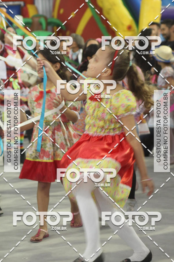 Buy your photos of the eventFesta Junina E.E. Prof. Miguel Roque on Fotop
