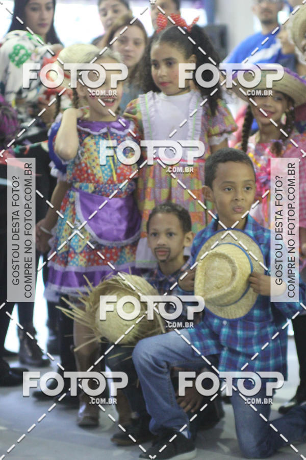 Buy your photos of the eventFesta Junina E.E. Prof. Miguel Roque on Fotop