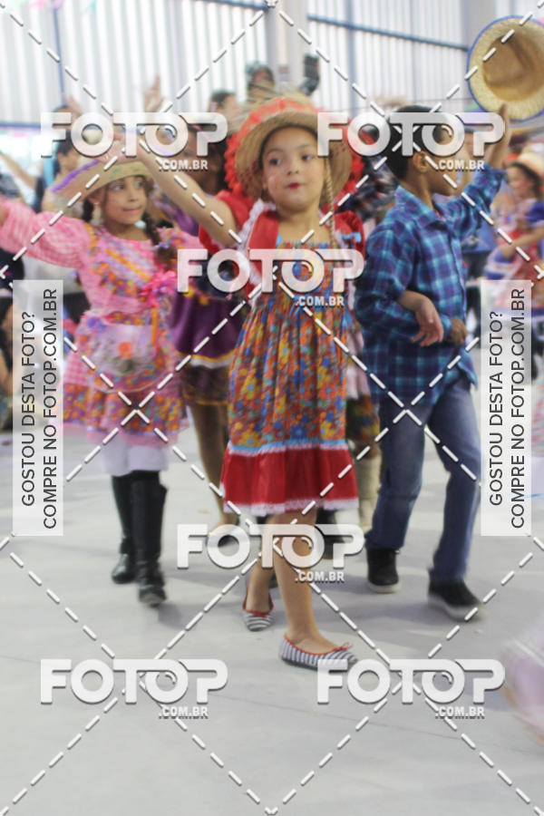 Buy your photos of the eventFesta Junina E.E. Prof. Miguel Roque on Fotop
