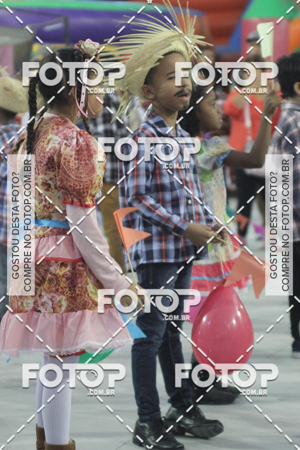 Buy your photos of the eventFesta Junina E.E. Prof. Miguel Roque on Fotop