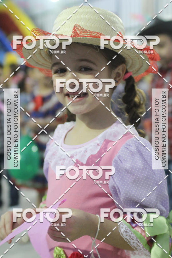 Buy your photos of the eventFesta Junina E.E. Prof. Miguel Roque on Fotop