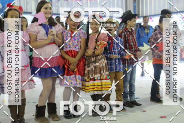 Buy your photos of the eventFesta Junina E.E. Prof. Miguel Roque on Fotop