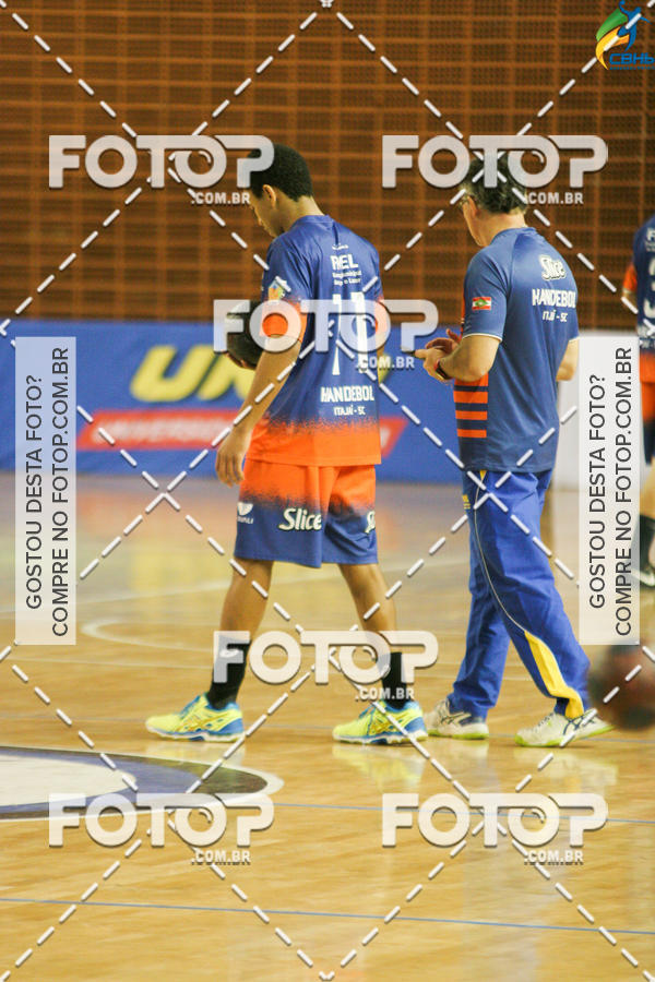 Buy your photos of the eventCampeonato Brasileiro De Handebol Juv. Masc. on Fotop