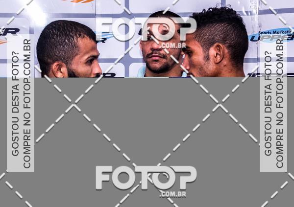 Buy your photos of the eventShooto Brasil 74 - Pesagem dos Atletas on Fotop
