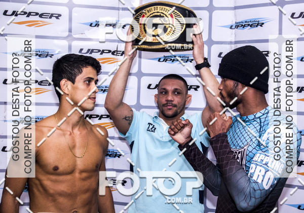 Buy your photos of the eventShooto Brasil 74 - Pesagem dos Atletas on Fotop