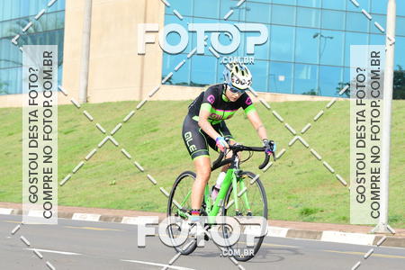 Buy your photos of the eventToughman Brasil 70.3 on Fotop