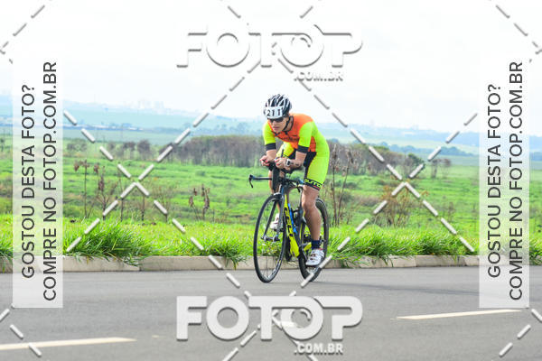Buy your photos of the eventToughman Brasil 70.3 on Fotop