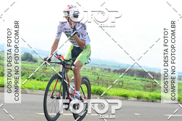 Buy your photos of the eventToughman Brasil 70.3 on Fotop