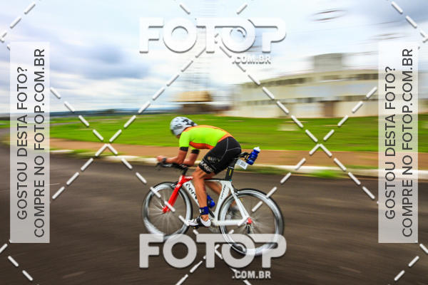 Buy your photos of the eventToughman Brasil 70.3 on Fotop