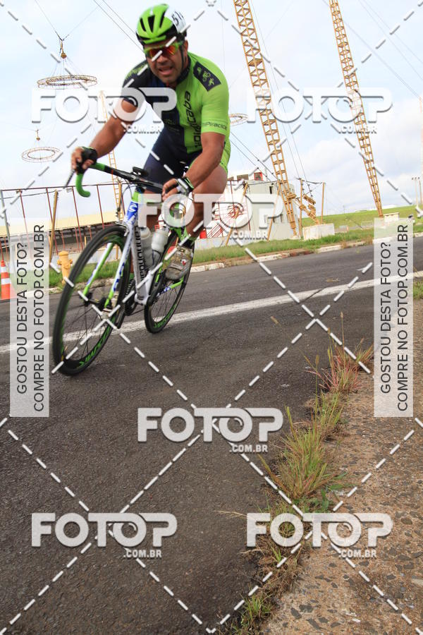 Buy your photos of the eventToughman Brasil 70.3 on Fotop