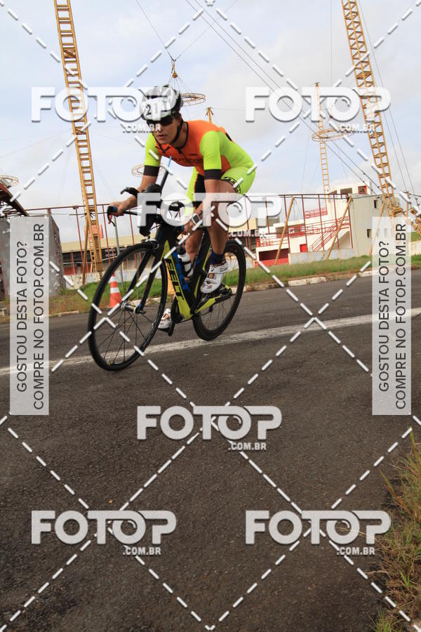 Buy your photos of the eventToughman Brasil 70.3 on Fotop