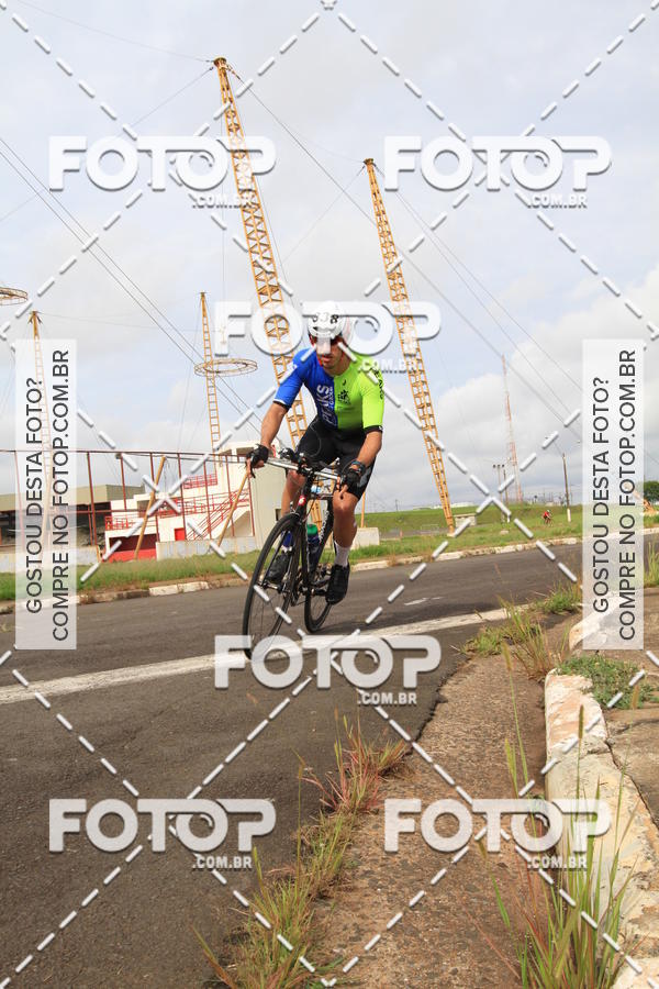 Buy your photos of the eventToughman Brasil 70.3 on Fotop