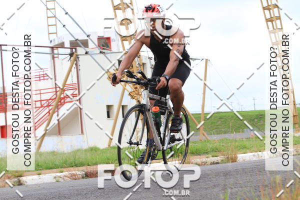 Buy your photos of the eventToughman Brasil 70.3 on Fotop