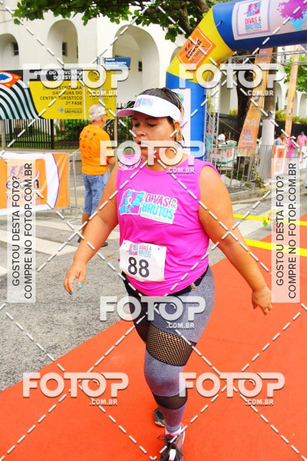 Buy your photos of the eventDivas & Brutos - Corrida e Caminhada 6k  on Fotop