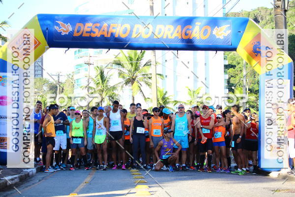 Buy your photos of the eventCircuito Guaruj 10k - 3 Etapa - Desafio do Drago on Fotop