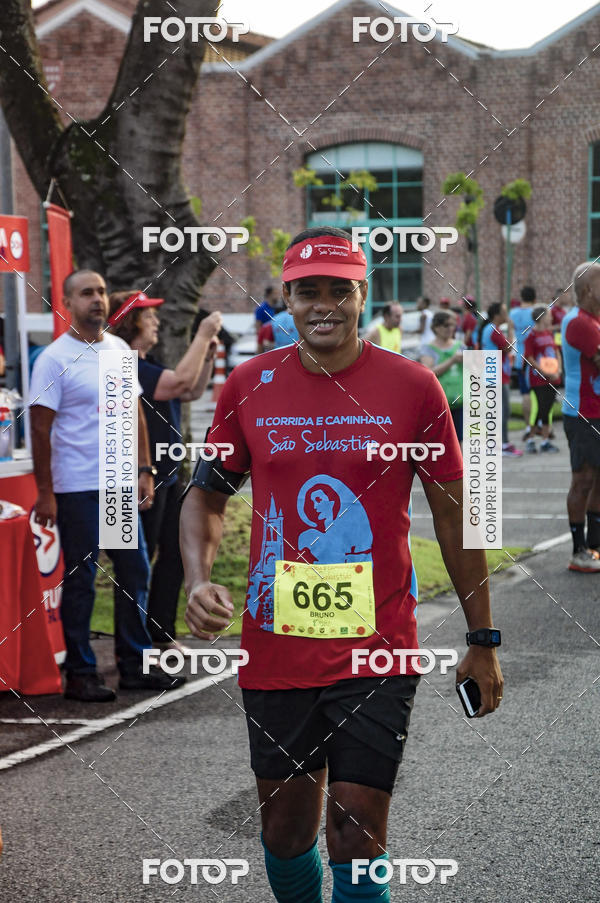 Buy your photos of the eventIII Corrida e Caminhada da Parquia de So Sebastio on Fotop