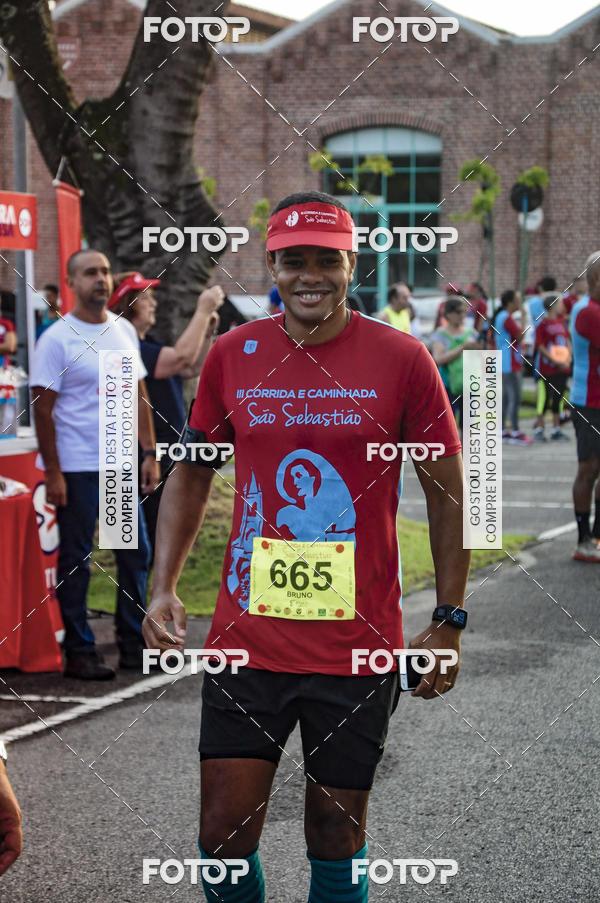 Buy your photos of the eventIII Corrida e Caminhada da Parquia de So Sebastio on Fotop