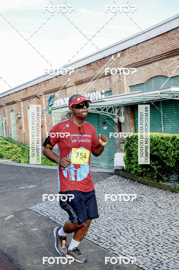 Buy your photos of the eventIII Corrida e Caminhada da Parquia de So Sebastio on Fotop