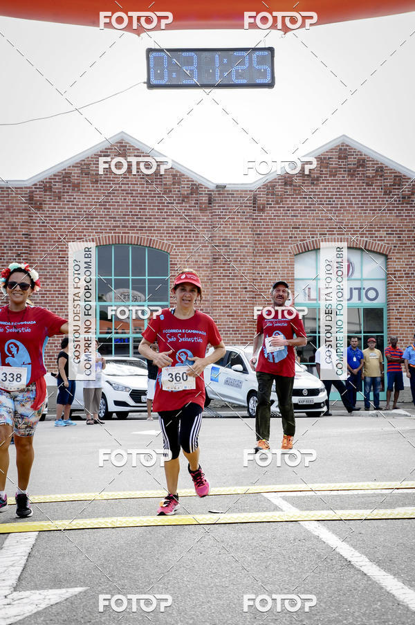 Buy your photos of the eventIII Corrida e Caminhada da Parquia de So Sebastio on Fotop