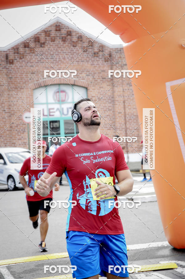 Buy your photos of the eventIII Corrida e Caminhada da Parquia de So Sebastio on Fotop
