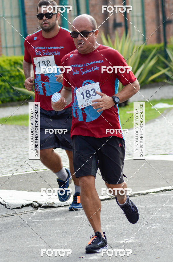 Achetez vos photos de l'vnementIII Corrida e Caminhada da Parquia de So Sebastio sur Fotop
