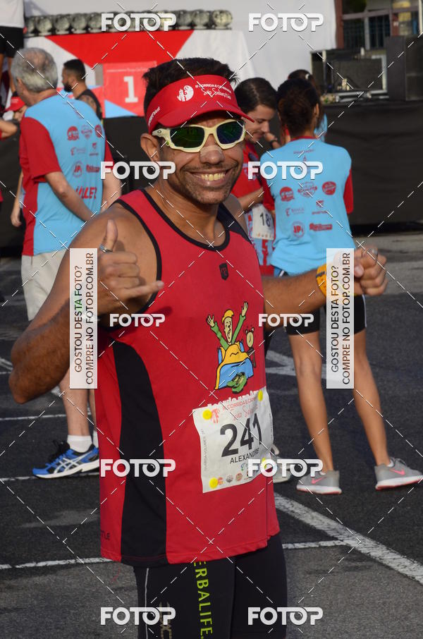 Buy your photos of the eventIII Corrida e Caminhada da Parquia de So Sebastio on Fotop