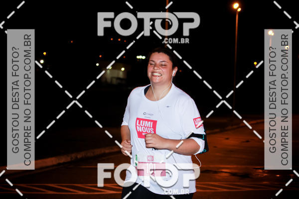 Buy your photos of the eventLuminous Run on Fotop