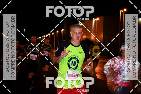 Buy your photos of the eventLuminous Run on Fotop