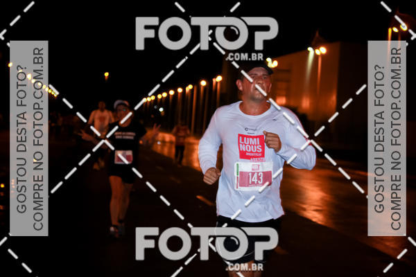 Buy your photos of the eventLuminous Run on Fotop