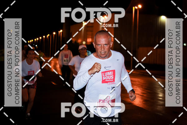 Buy your photos of the eventLuminous Run on Fotop