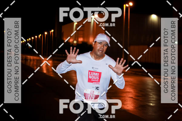 Buy your photos of the eventLuminous Run on Fotop
