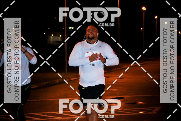 Buy your photos of the eventLuminous Run on Fotop